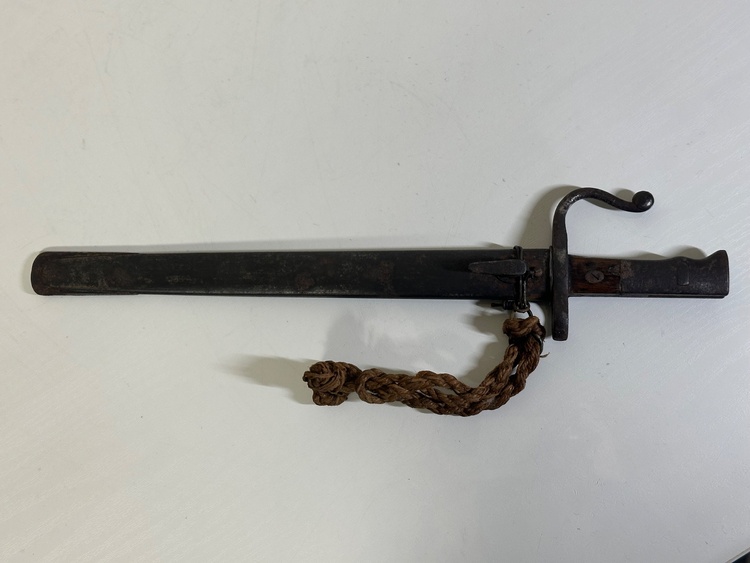 銃剣（美術品・骨董品）の商品画像 - 査定依頼日：2026年1月15日 - 最高査定価格：1,000円