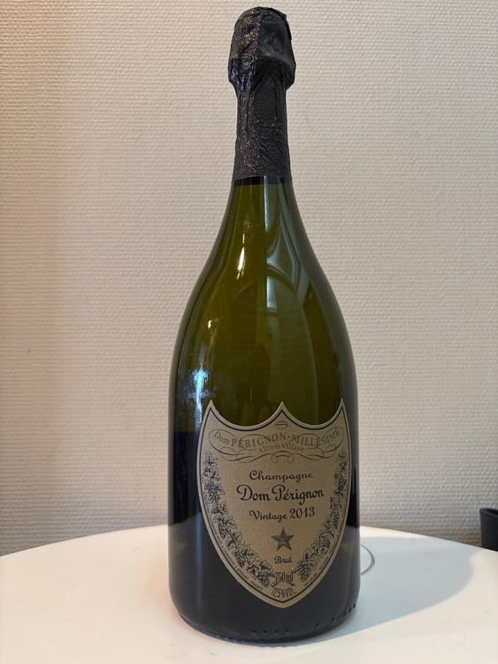 シャンパン ドン・ペリニヨン（お酒）の商品画像 - 査定依頼日：2026年7月9日 - 最高査定価格：22,000円