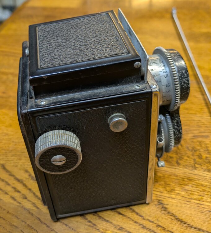 リコーフレックス（カメラ）の商品画像 - 査定依頼日：2026年4月2日 - 最高査定価格：1,000円