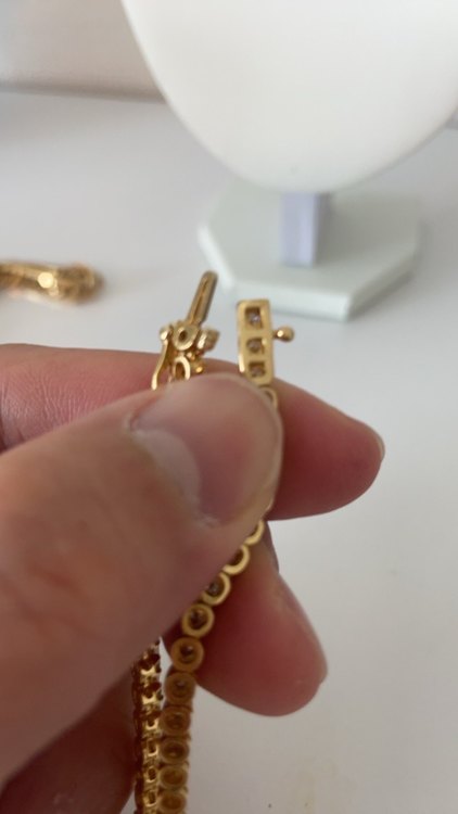 テニスネックレス 10k 8ct （宝石）の商品画像 - 査定依頼日：2023年3月27日 - 最高査定価格：125,000円