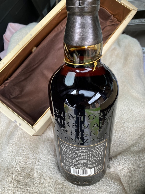 ウイスキー サントリー山崎（お酒）の商品画像 - 査定依頼日：2026年6月27日 - 最高査定価格：255,000円