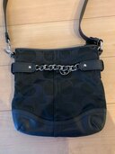 バック（ブランドバッグ）の商品画像 - 査定依頼日：2025年1月25日 - 最高査定価格：3,000円