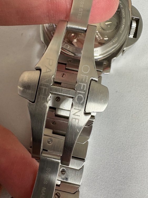 パネライ ルミノール （高級時計）の商品画像 - 査定依頼日：2025年12月27日 - 最高査定価格：400,000円