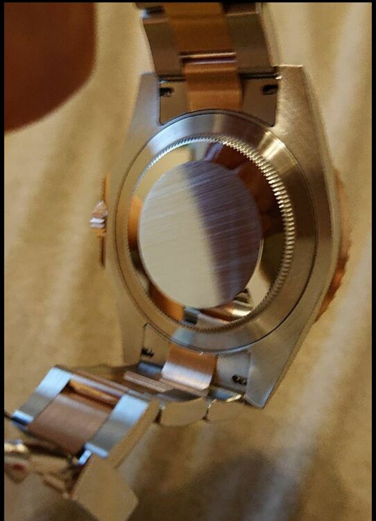 ロレックス GMTマスター （高級時計）の商品画像 - 査定依頼日：2025年8月31日 - 最高査定価格：2,850,000円