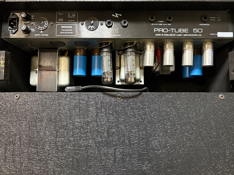 LANEY PRO-TUBE 50（ピアノ・楽器・PA機材）の商品画像 - 査定依頼日：2026年6月1日 - 最高査定価格：13,000円