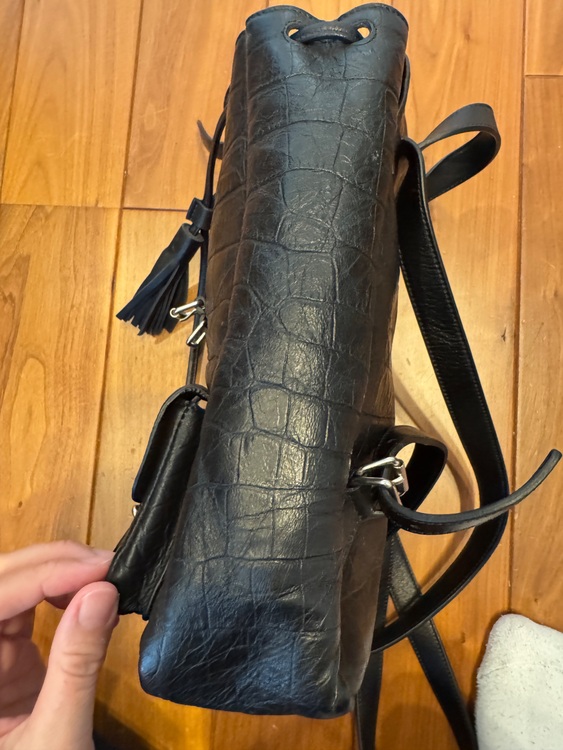 GNR421943・0216（ブランドバッグ）の商品画像 - 査定依頼日：2025年10月10日 - 最高査定価格：90,000円