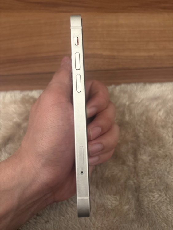 iPhone iPhone 12 mini 128GB docomo（スマホ）の商品画像 - 査定依頼日：2026年8月4日 - 最高査定価格：18,000円