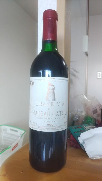 ワイン シャトーラトゥール （お酒）の商品画像 - 査定依頼日：2025年9月9日 - 最高査定価格：60,000円