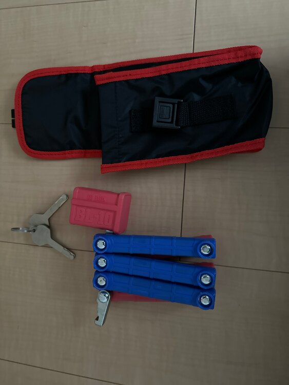 BL-10チェーンロック（バイク用品）の商品画像 - 査定依頼日：2025年4月18日 - 最高査定価格：1,500円