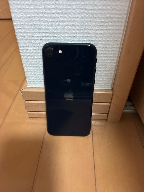 Apple iPhone SE3 64GB（スマホ）の商品画像 - 査定依頼日：2026年7月18日 - 最高査定価格：20,000円