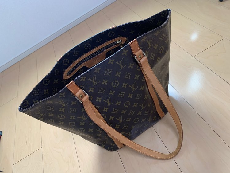 ルイヴィトン（ブランドバッグ）の商品画像 - 査定依頼日：2022年11月1日 - 最高査定価格：50,000円