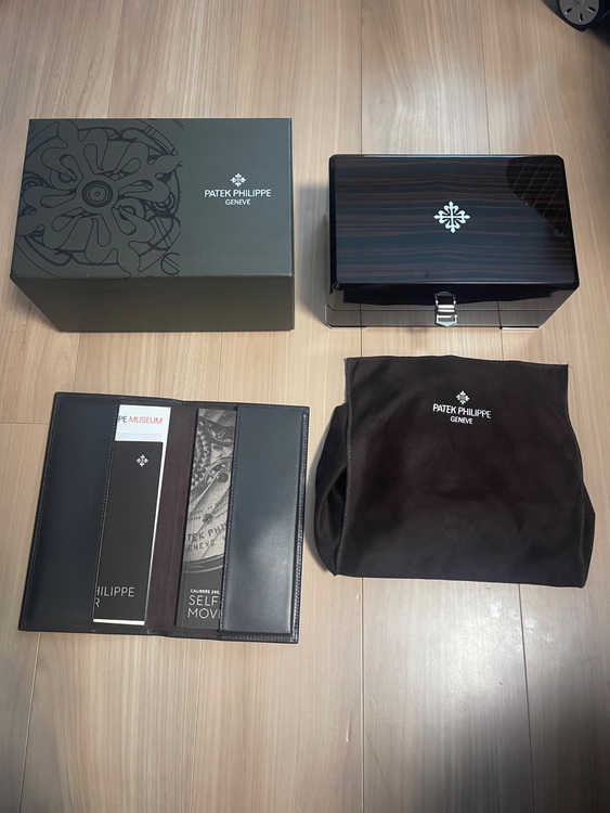 パテックフィリップ カラトラバ 5153R-00（高級時計）の商品画像 - 査定依頼日：2025年9月21日 - 最高査定価格：3,250,000円