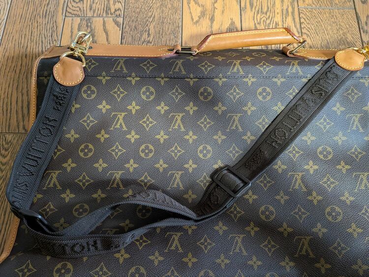 ルイヴィトン モノグラム （ブランドバッグ）の商品画像 - 査定依頼日：2025年8月6日 - 最高査定価格：70,000円