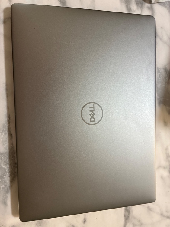 Dell MI54QA-EWHB（PC・タブレット）の商品画像 - 査定依頼日：2026年2月18日 - 最高査定価格：100,000円