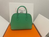 ボリード25 緑（ブランドバッグ）の商品画像 - 査定依頼日：2024年7月28日 - 最高査定価格：850,000円