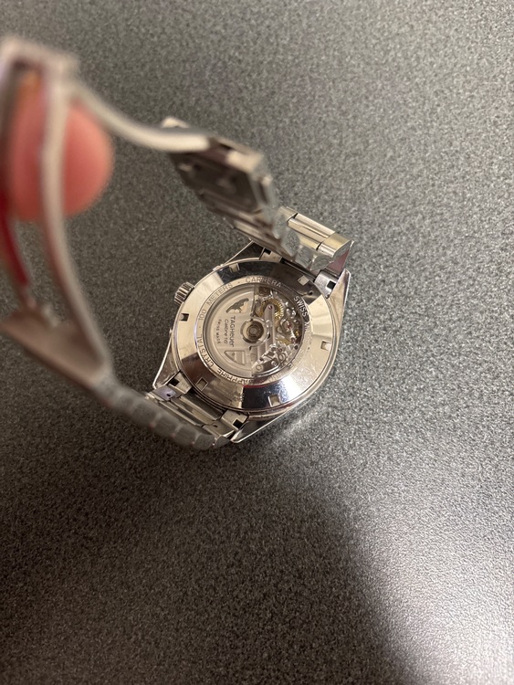 タグホイヤー カレラ Cariver1（高級時計）の商品画像 - 査定依頼日：2025年11月30日 - 最高査定価格：280,000円