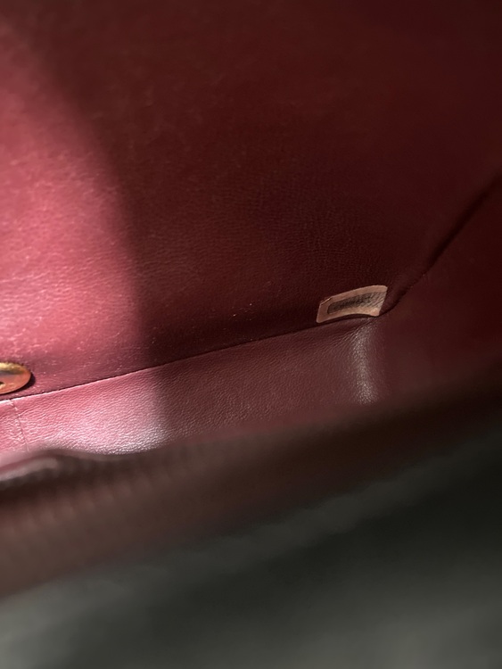 フルフラップ（ブランドバッグ）の商品画像 - 査定依頼日：2025年11月27日 - 最高査定価格：200,000円