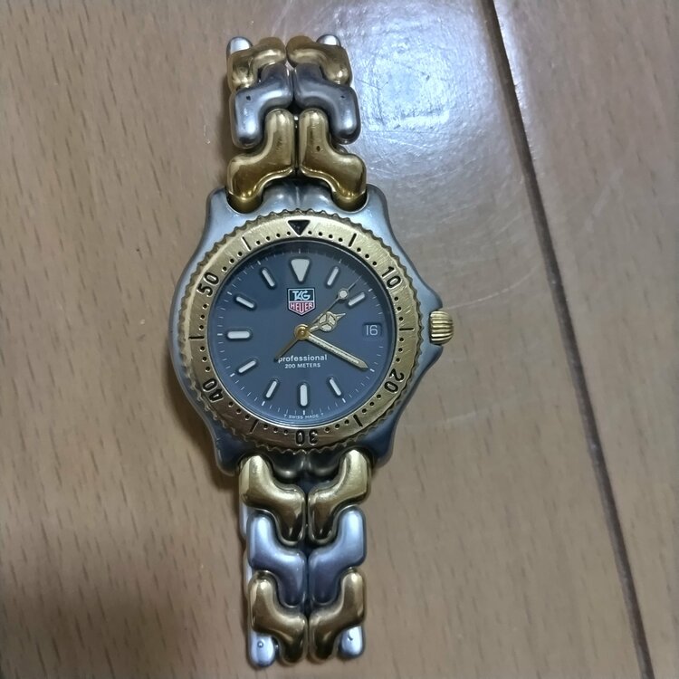 タグホイヤー その他 スポーツエレガンスWG1220-K0（高級時計）の商品画像 - 査定依頼日：2026年1月22日 - 最高査定価格：40,000円