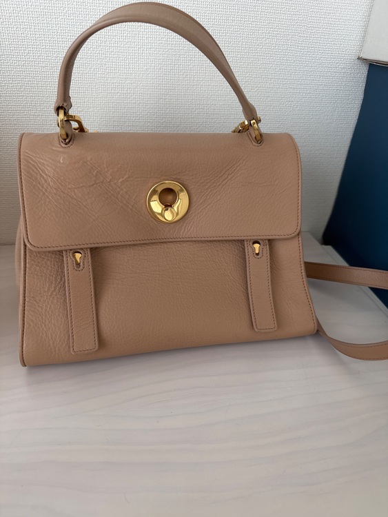 ミューズトゥ（ブランドバッグ）の商品画像 - 査定依頼日：2025年8月22日 - 最高査定価格：25,000円