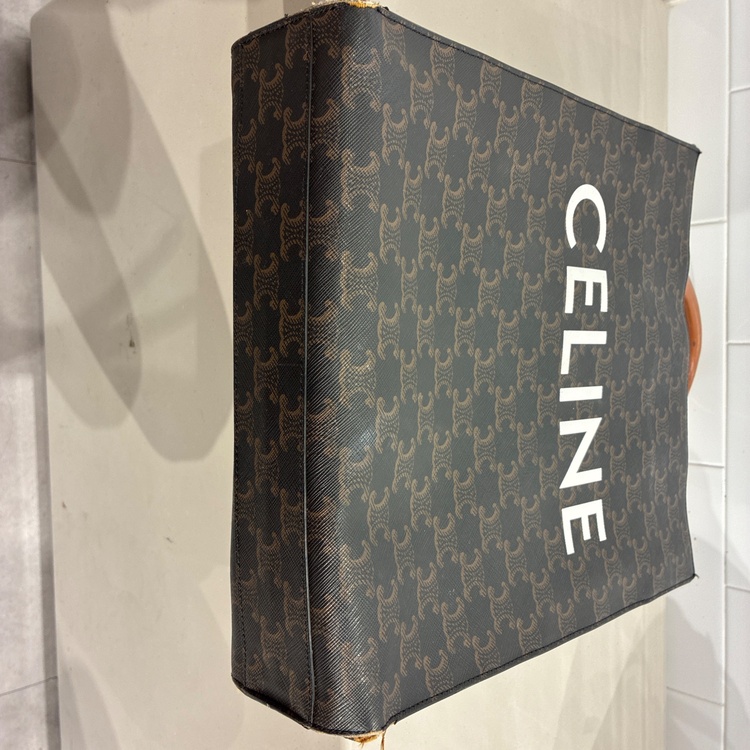 トリオンフ（ブランドバッグ）の商品画像 - 査定依頼日：2025年12月6日 - 最高査定価格：55,000円