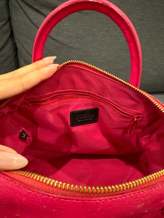 その他 フルラ （ブランドバッグ）の商品画像 - 査定依頼日：2025年9月13日 - 最高査定価格：1,000円