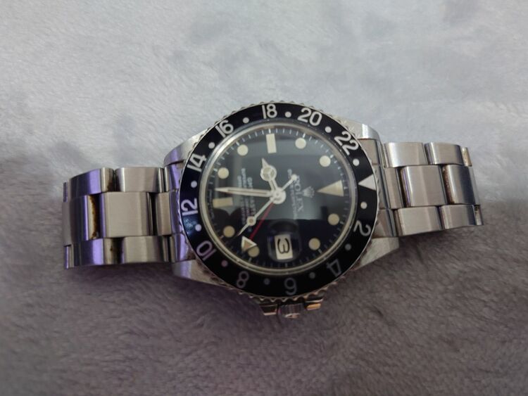 ロレックス GMTマスター 167（高級時計）の商品画像 - 査定依頼日：2025年10月17日 - 最高査定価格：2,500,000円