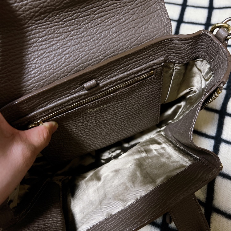 その他 その他（ブランドバッグ）の商品画像 - 査定依頼日：2026年7月31日 - 最高査定価格：4,000円
