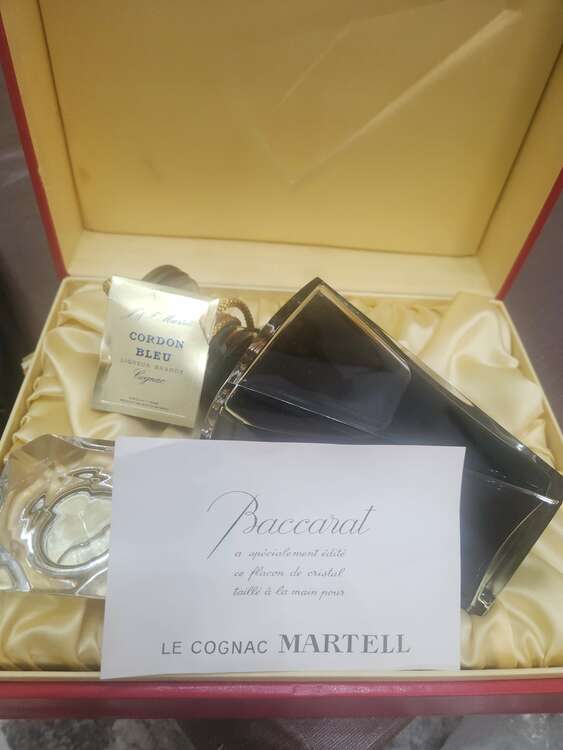 マーテル（お酒）の商品画像 - 査定依頼日：2025年4月14日 - 最高査定価格：62,000円