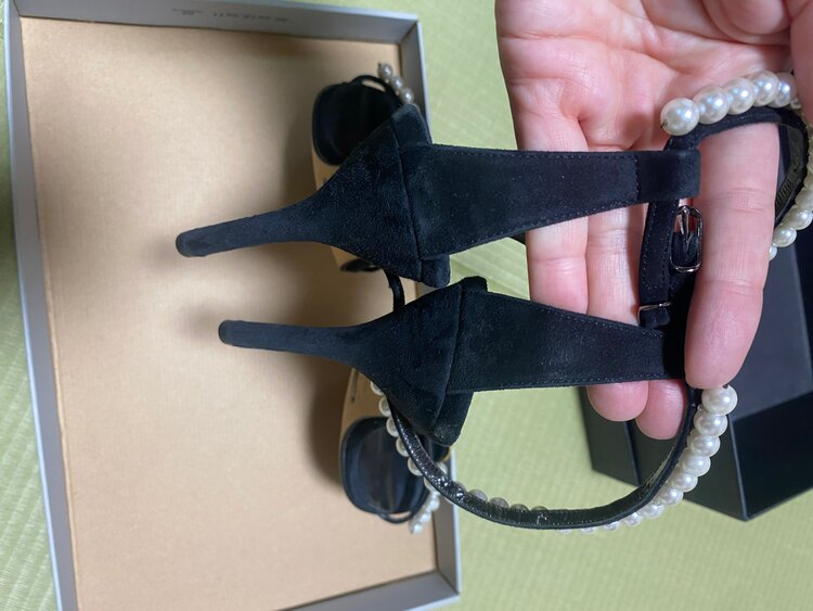 ドルチェアンドガッバーナ　ヒールサンダル（古着・ファッション）の商品画像 - 査定依頼日：2024年11月17日 - 最高査定価格：1,500円