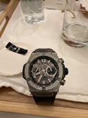 ウブロ ビックバン 421.NX.1170.RX.1104（高級時計）の商品画像 - 査定依頼日：2026年1月4日 - 最高査定価格：1,500,000円