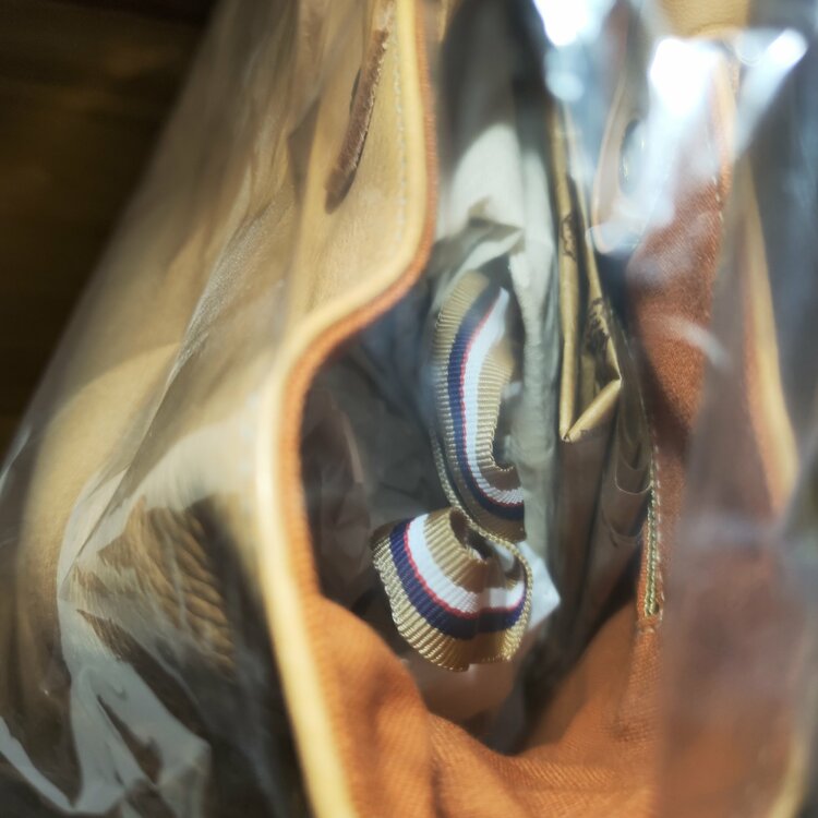 その他 その他 （ブランドバッグ）の商品画像 - 査定依頼日：2026年4月11日 - 最高査定価格：100,000円