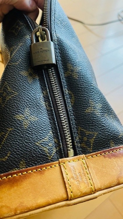 ルイヴィトン モノグラム （ブランドバッグ）の商品画像 - 査定依頼日：2026年1月24日 - 最高査定価格：45,000円