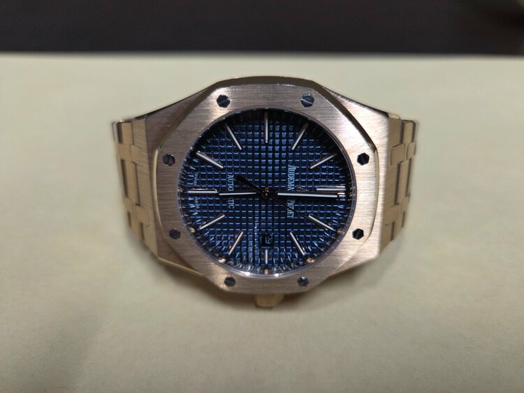 オーデマピゲ ロイヤルオーク （高級時計）の商品画像 - 査定依頼日：2026年1月16日 - 最高査定価格：6,350,000円