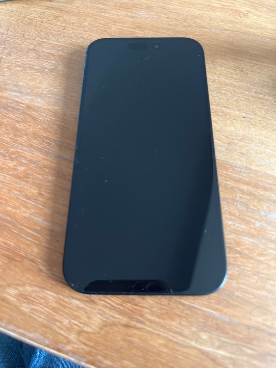 iPhone 15 Pro 256GB au（スマホ）の商品画像 - 査定依頼日：2026年2月24日 - 最高査定価格：81,000円