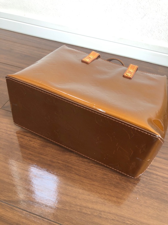 ヴェルニ（ブランドバッグ）の商品画像 - 査定依頼日：2025年6月29日 - 最高査定価格：30,000円