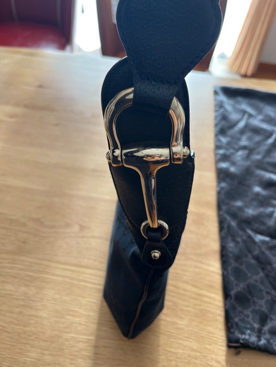 バック（ブランドバッグ）の商品画像 - 査定依頼日：2025年11月20日 - 最高査定価格：45,000円