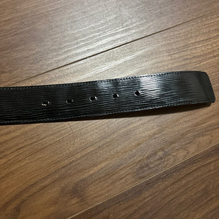 ルイヴィトン　ベルト（古着・ファッション）の商品画像 - 査定依頼日：2025年1月2日 - 最高査定価格：4,000円