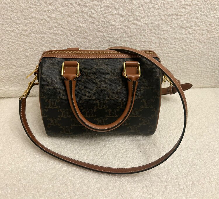 トリオンフキャンバス＆カーフスキン スモールボストン（ブランドバッグ）の商品画像 - 査定依頼日：2025年4月25日 - 最高査定価格：145,000円