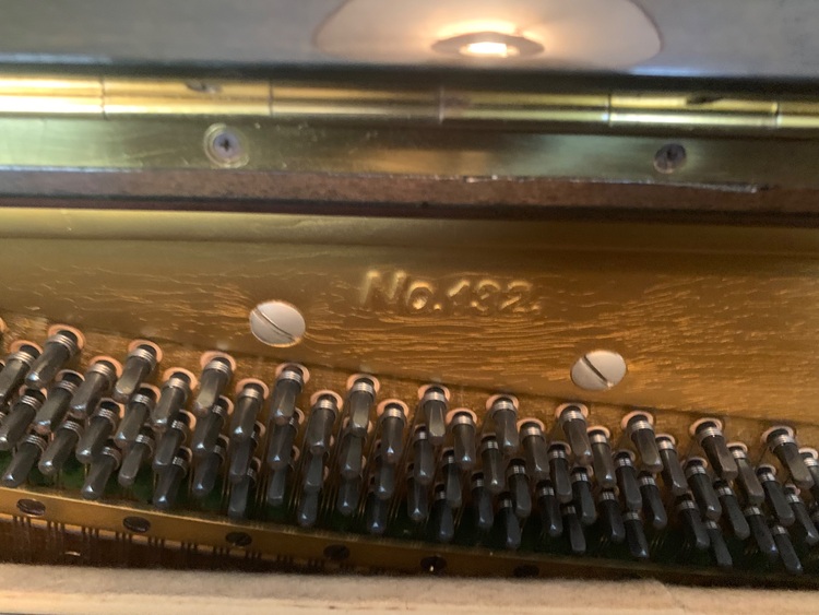 大橋ピアノ（ピアノ・楽器・PA機材）の商品画像 - 査定依頼日：2025年9月23日 - 最高査定価格：5,000円