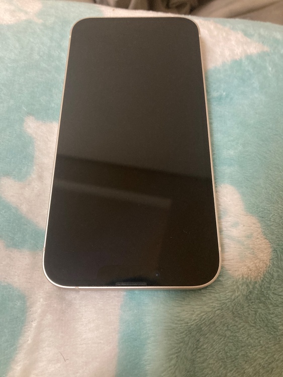 iPhone iPhone 14 128GB SIMフリー（スマホ）の商品画像 - 査定依頼日：2026年8月28日 - 最高査定価格：36,000円