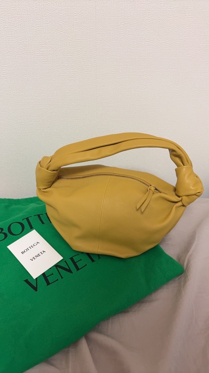 ダブルノット（ブランドバッグ）の商品画像 - 査定依頼日：2025年7月10日 - 最高査定価格：74,000円