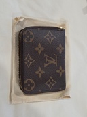 ジッピーコインパース（ブランド財布・小物）の商品画像 - 査定依頼日：2025年12月11日 - 最高査定価格：25,000円