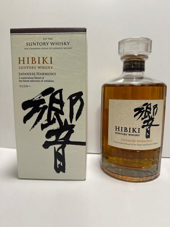 サントリー　響　ジャパニーズ　ハーモニー（お酒）の商品画像 - 査定依頼日：2025年4月4日 - 最高査定価格：10,000円