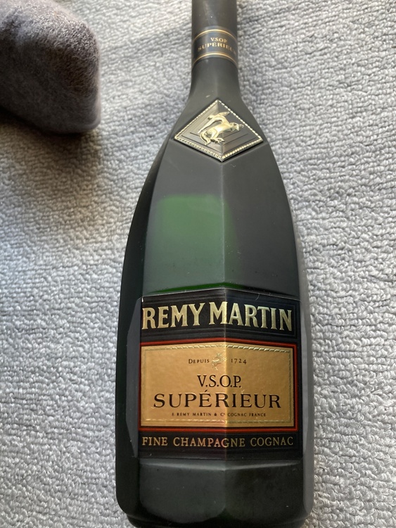 Remy Martin VSOP superior（お酒）の商品画像 - 査定依頼日：2026年3月21日 - 最高査定価格：4,800円