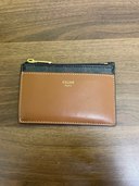 セリーヌジップ付きカードホルダー（ブランド財布・小物）の商品画像 - 査定依頼日：2023年11月6日 - 最高査定価格：16,000円