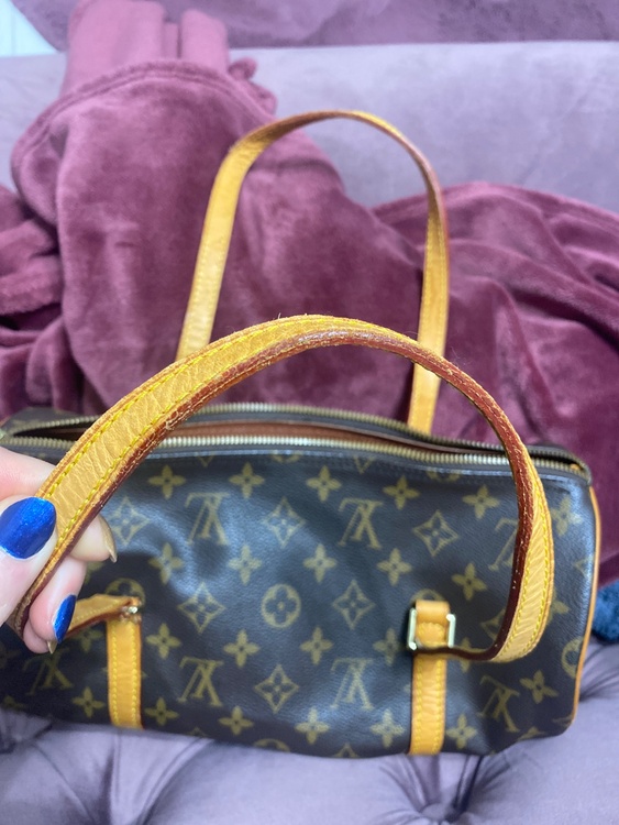 パピヨン（ブランドバッグ）の商品画像 - 査定依頼日：2026年2月8日 - 最高査定価格：90,000円