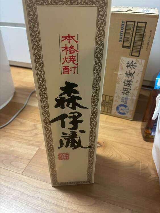 焼酎 森伊蔵 （お酒）の商品画像 - 査定依頼日：2024年12月16日 - 最高査定価格：12,500円