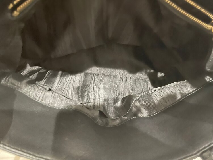 フェラガモ  （ブランドバッグ）の商品画像 - 査定依頼日：2025年4月1日 - 最高査定価格：20,000円