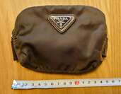 プラダ　ポーチ（ブランド財布・小物）の商品画像 - 査定依頼日：2024年2月25日 - 最高査定価格：5,500円