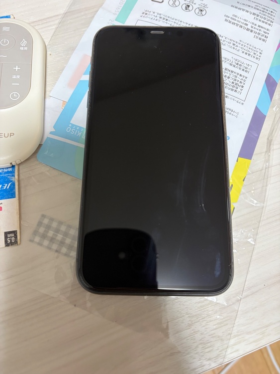 iPhone iPhone11 128GB au（スマホ）の商品画像 - 査定依頼日：2026年10月13日 - 最高査定価格：18,000円